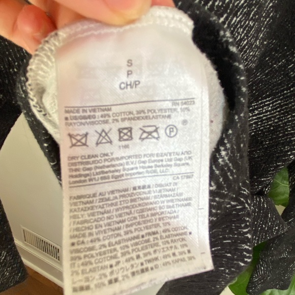 Banana Republic cotton blend sweater two-toned size small - Picture 7 of 7